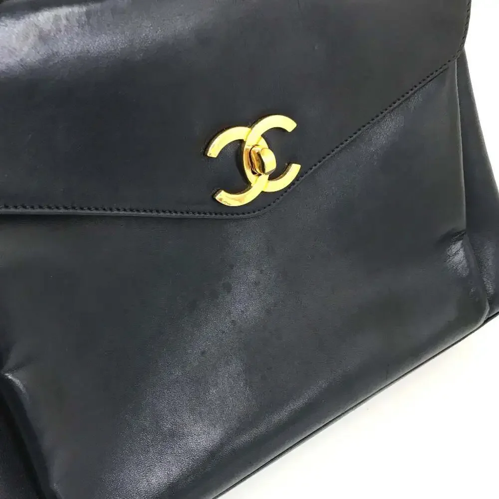 CHANEL Blue Shoulder Bag